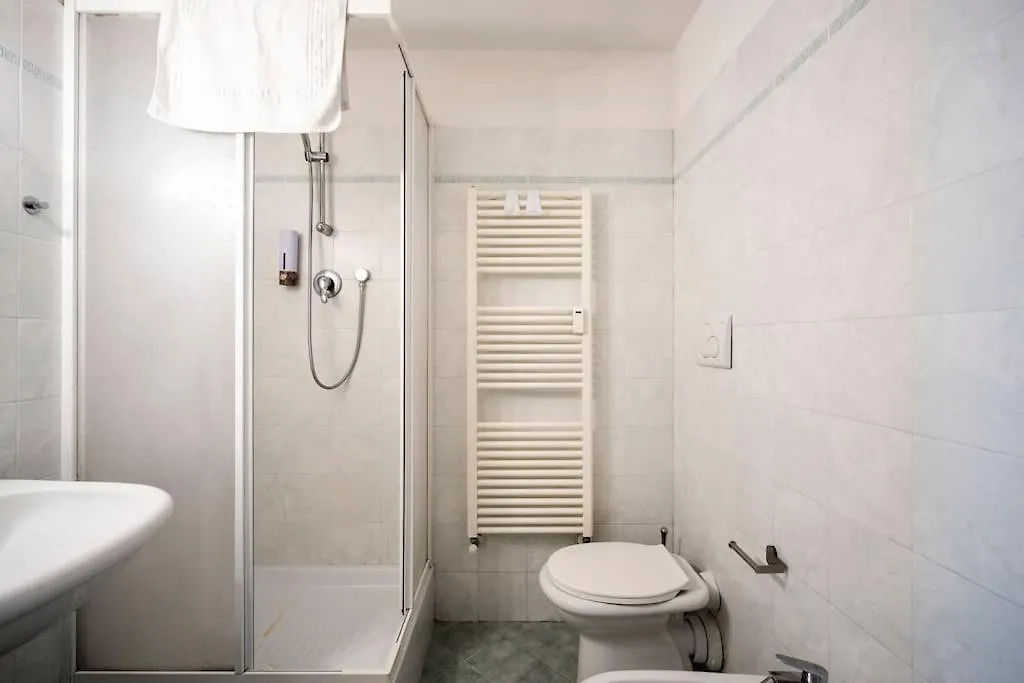 2 Min Stazione Rifredi - La Dimora Di Maggie Suite Florence