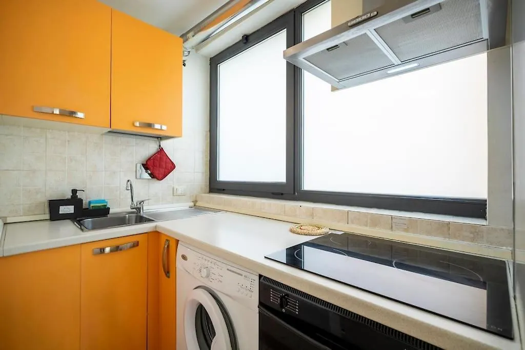 2 Min Stazione Rifredi - La Dimora Di Maggie Suite Florence Italy