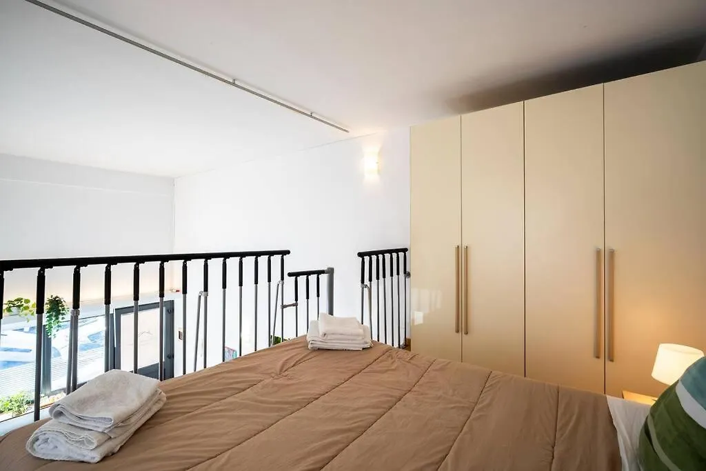2 Min Stazione Rifredi - La Dimora Di Maggie Suite Florence 0*,  Italy