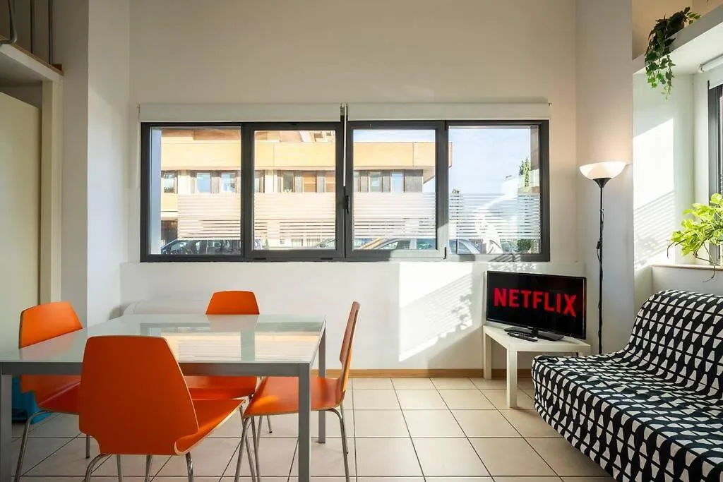 Apartment 2 Min Stazione Rifredi - La Dimora Di Maggie Suite Florence